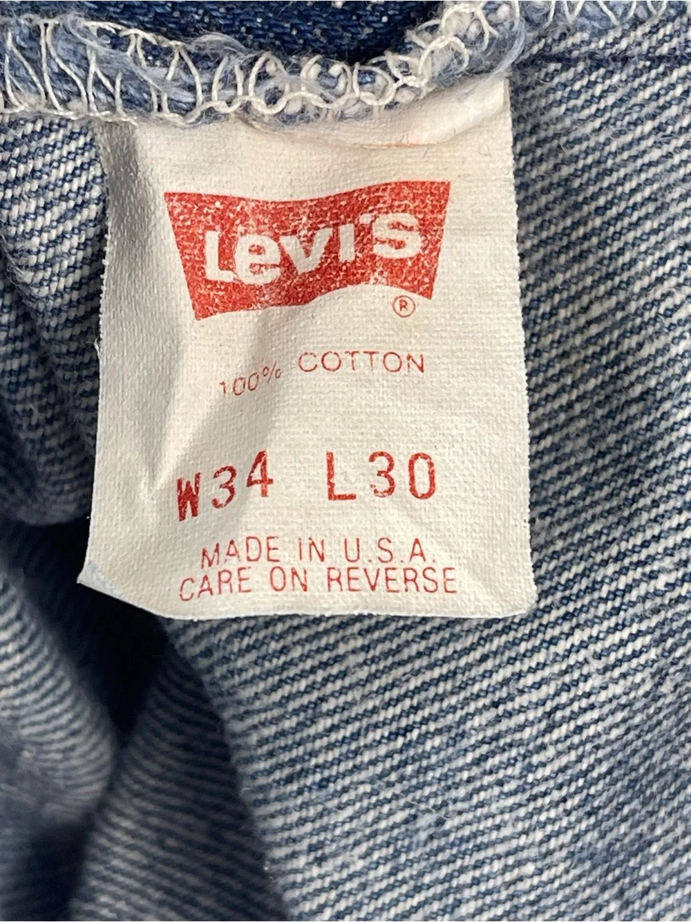 Vintage 1990 Levis 501 Blue Button Fly Jeans Made in USA Mens 34x30 (33x30)